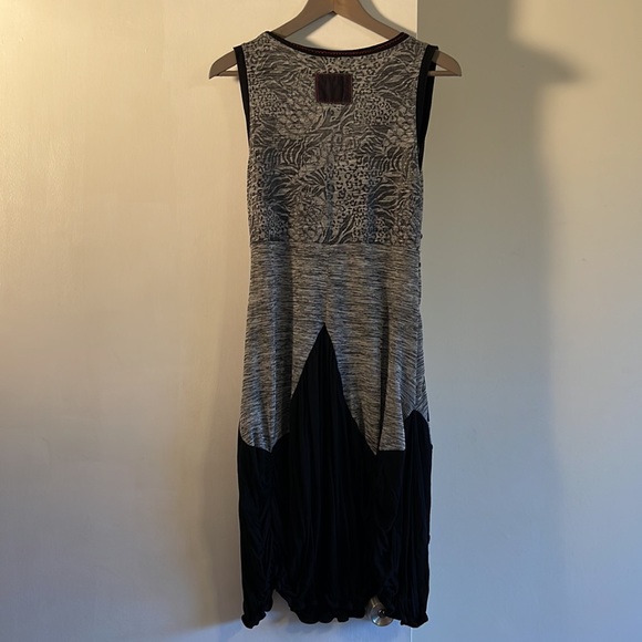 Fun gray and black patchwork dress with pockets - Picture 5 of 5